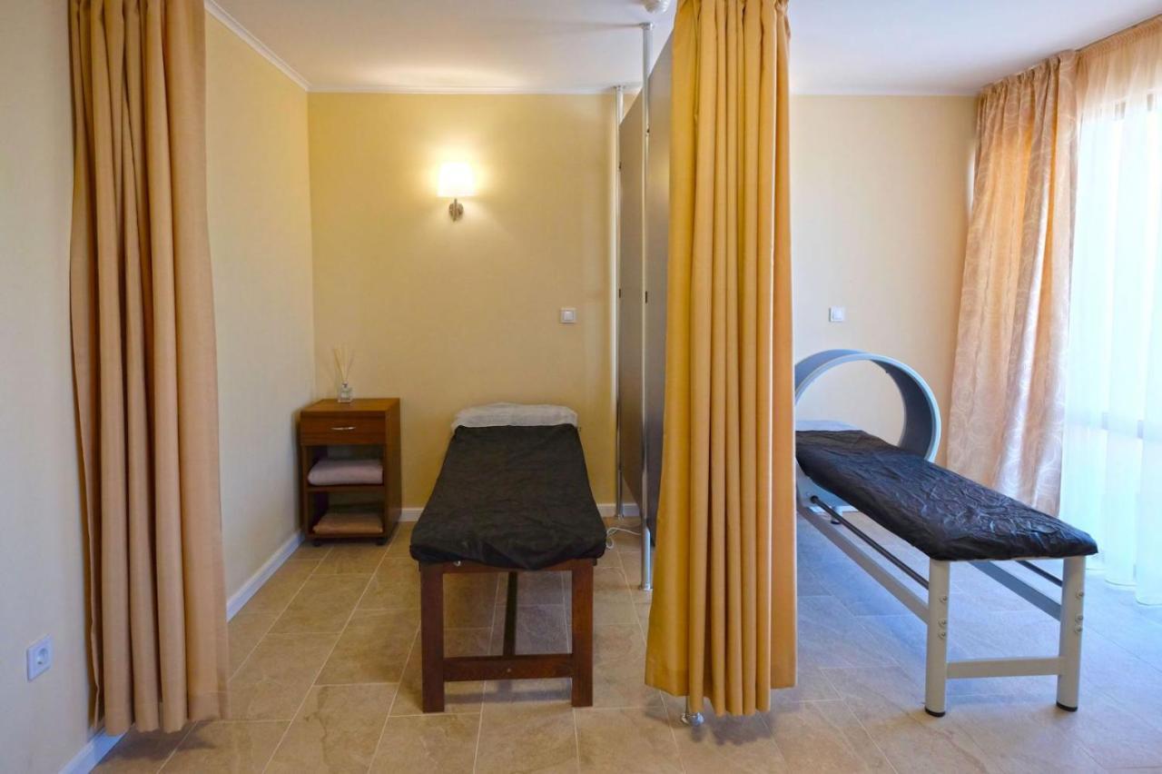 Paradise Hotel & Relax Center Pomorie Eksteriør billede