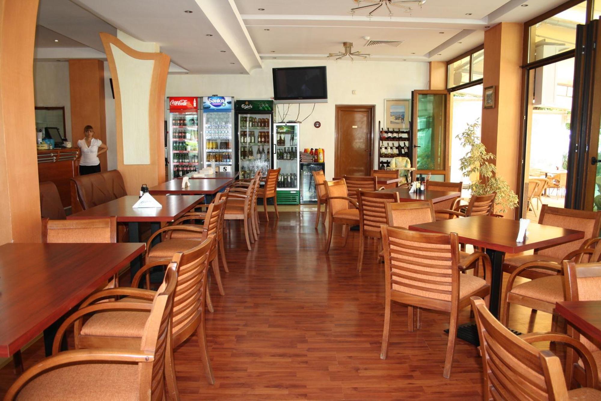 Paradise Hotel & Relax Center Pomorie Eksteriør billede