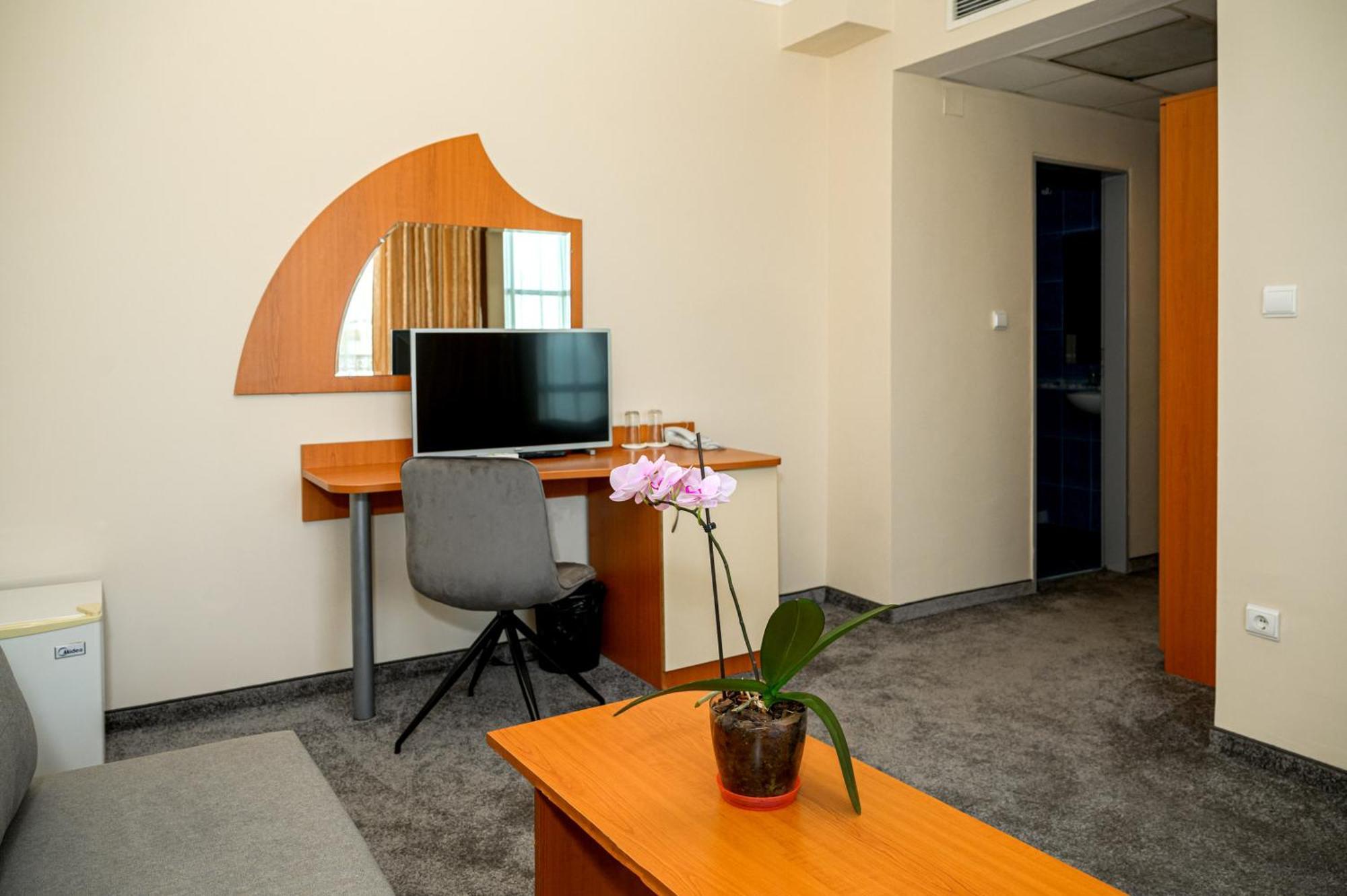 Paradise Hotel & Relax Center Pomorie Eksteriør billede