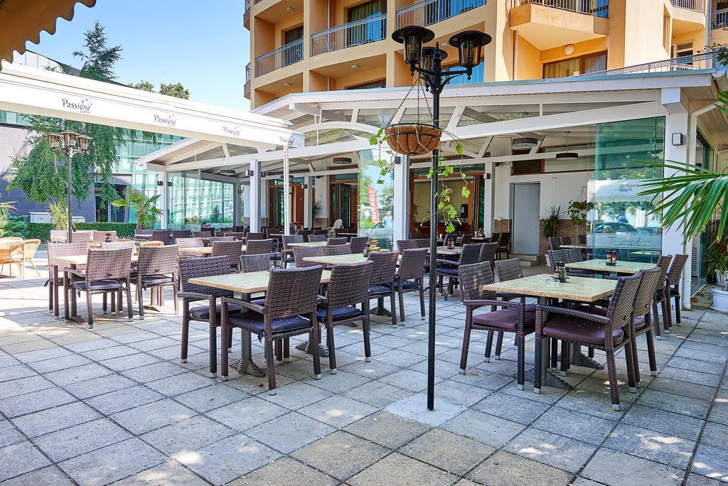 Paradise Hotel & Relax Center Pomorie Eksteriør billede